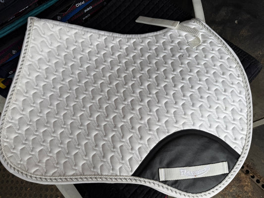 Rhinegold White C/C New