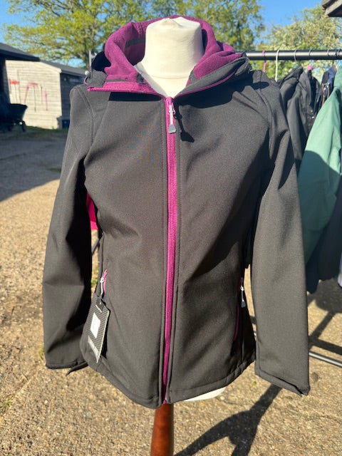 Softshell Jacket with Hood Black/Burgundy Size 12